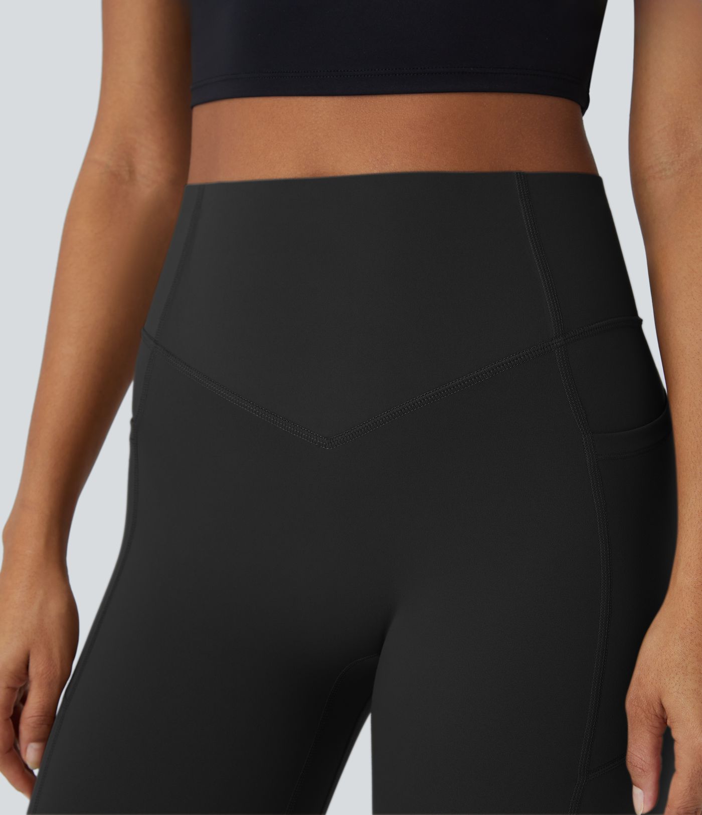 Halara UltraSculpt™ High Waisted Scrunch Butt Lifting Tummy Control Pocket Shaping Training Leggings