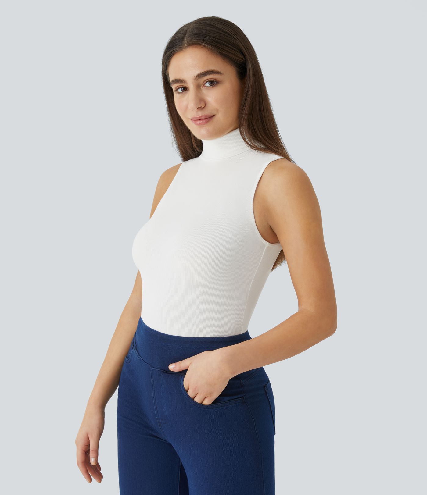 Camiseta sin mangas cuello alto acanalado