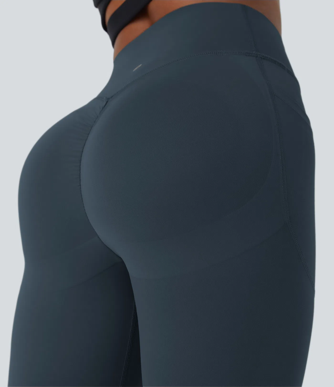 Halara UltraSculpt™ - Formende Workout-Leggings mit hohem Bund, Seitentaschen, Booty-Scrunch und Bauchkontrolle Halara UltraSculpt™ - Formende Workout-Leggings mit hohem Bund, Seitentaschen, Booty-Scrunch und Bauchkontrolle