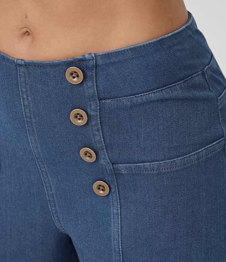 Halara Flex™ High Waisted Button Multiple Pockets  Breathable Washed Stretchy Knit Denim Casual Shorts 2.5''