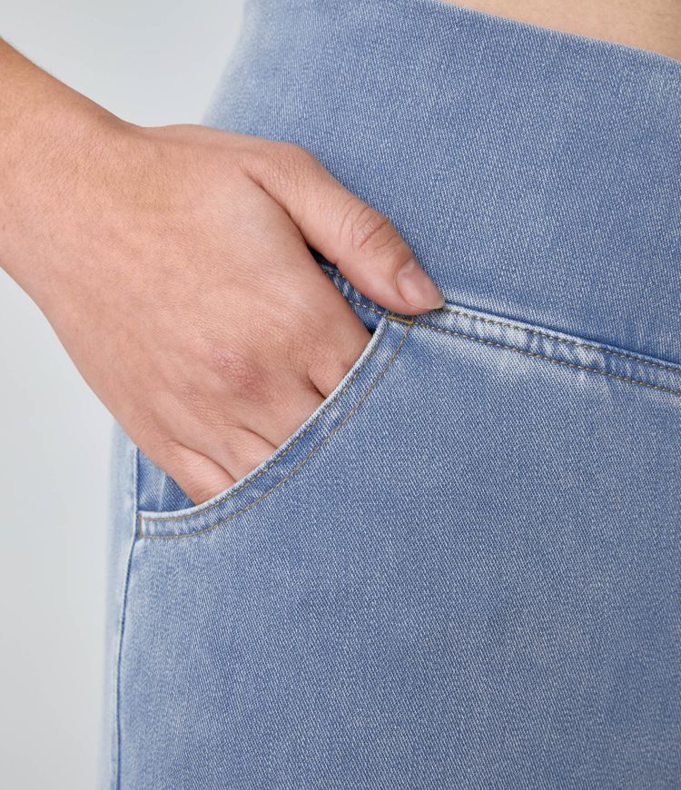 Halara Flex™ High Waisted Crossover Pocket Cool Touch Washed Casual Jeans