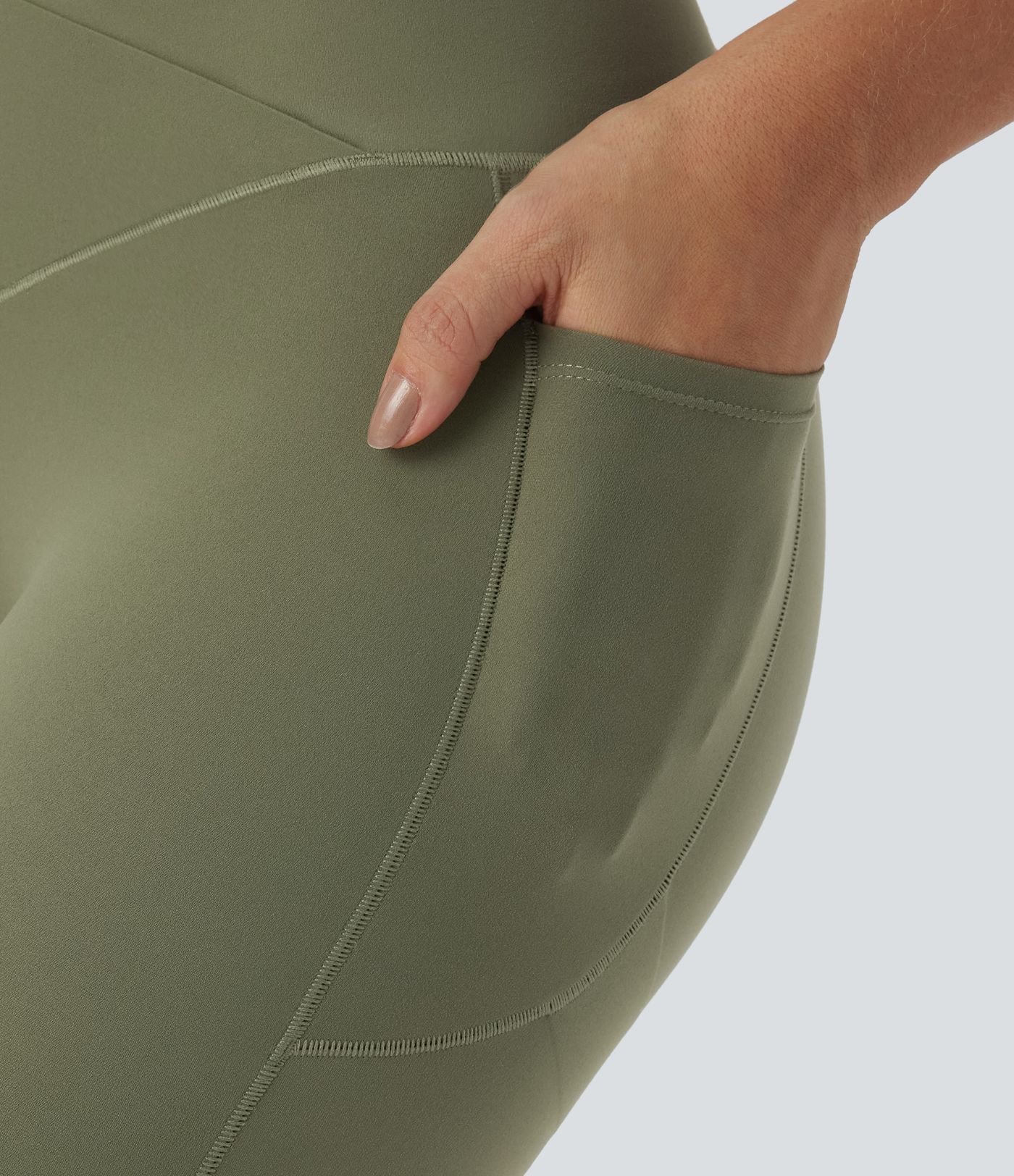 Halara UltraSculpt™ High Waisted Crossover Tummy Control Butt Lifting Pocket Yoga 7/8 Leggings