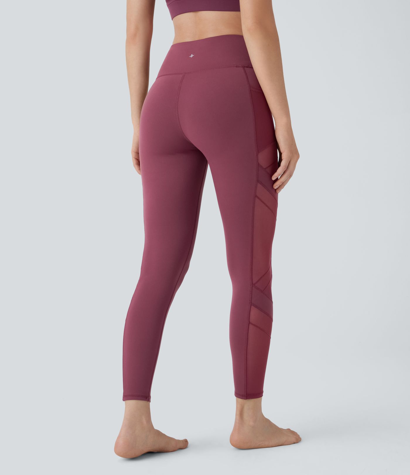 DayStretch High Waisted Pocket Contrast Mesh 7/8 Yoga Leggings