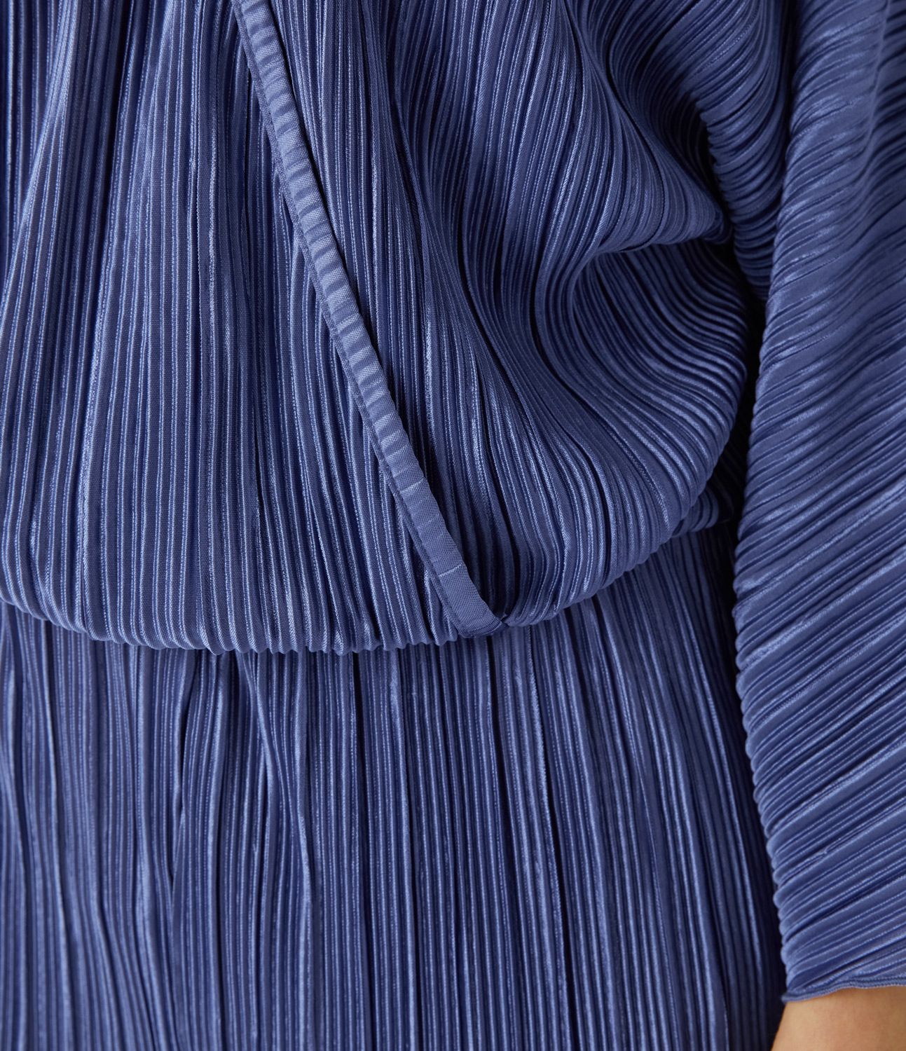 V-neck button long sleeve casual jumpsuit