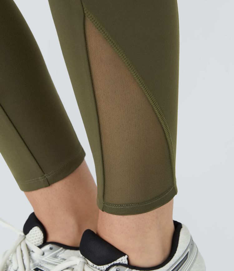 Mesh 7,8 length yoga leggings designed as a contrast to high-waist side pocket