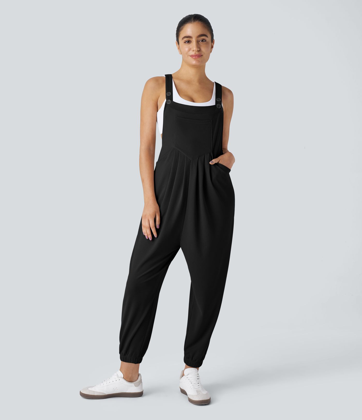 Jogger-Jumpsuit mit verstellbarem Gürtel und Knöpfen, mehreren Taschen und Waffelmuster