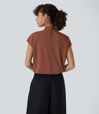 Camisa de trabajo en cuello mao, refuerzo en la espalda y protector de mangas.