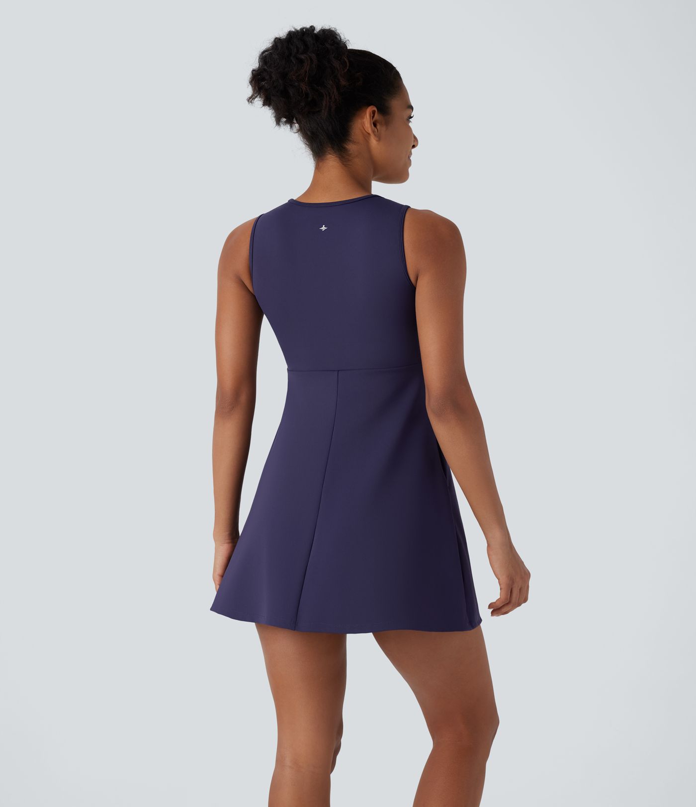 SpeedWave™ - Ärmelloses Wander-Minikleid mit Rundhalsausschnitt und Seitentaschen - schnelltrocknend