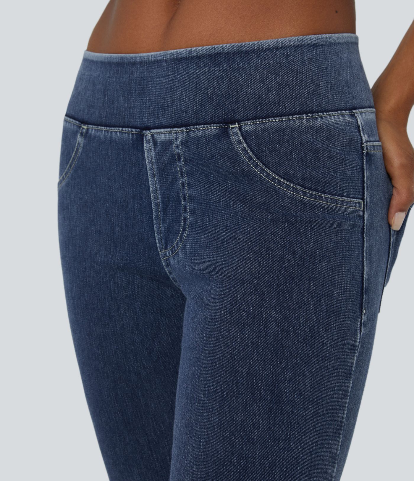 Jeans Halara Flex™ Denim corte acampanado elástico bolsillo trasero tiro bajo
