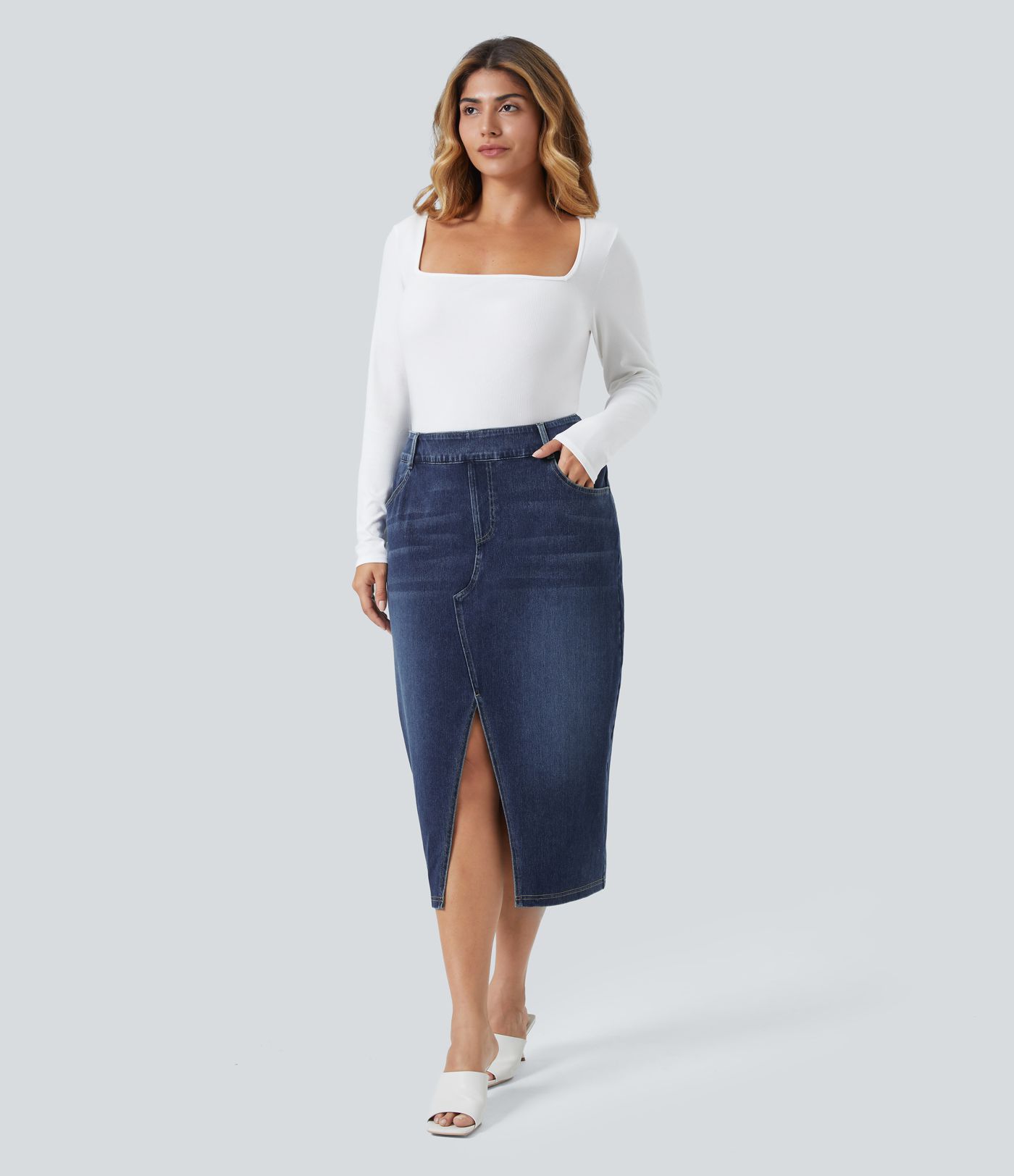 Halara Flex™ Jupe midi taille haute délavée en jean extensible moulant avec fente et poches multiples, grande taille