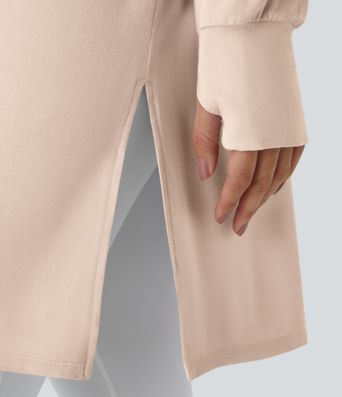 Sweat à capuche à encolure en V, avec cordons et passe-pouces, modèle long décontracté.