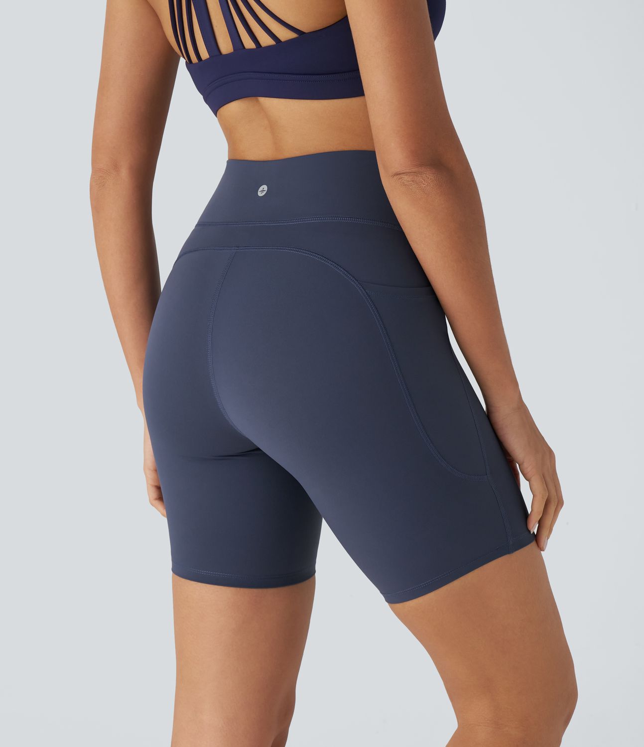 Pantalón corto Halara UltraSculpt™ SoCinched entrenamiento ciclista tiro alto control abdomen bolsillo lateral 17.5cm