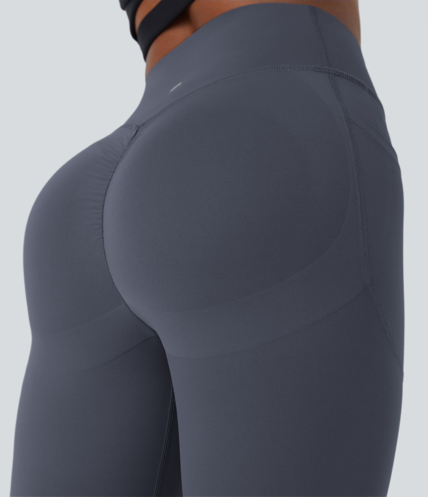 Halara UltraSculpt™ - Formende Workout-Leggings mit hohem Bund, Seitentaschen, Booty-Scrunch und Bauchkontrolle