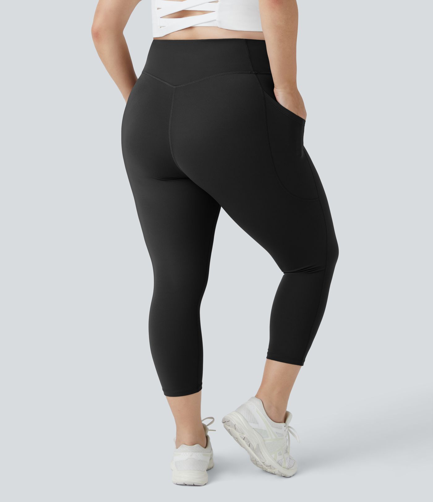 Halara UltraSculpt™ High Waisted Pocket Plus Size Shaping Training Capri Leggings Halara UltraSculpt™ High Waisted Pocket Plus Size Shaping Training Capri Leggings