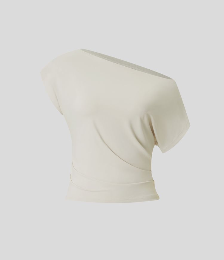 Blusa fruncida manga corta sin hombro