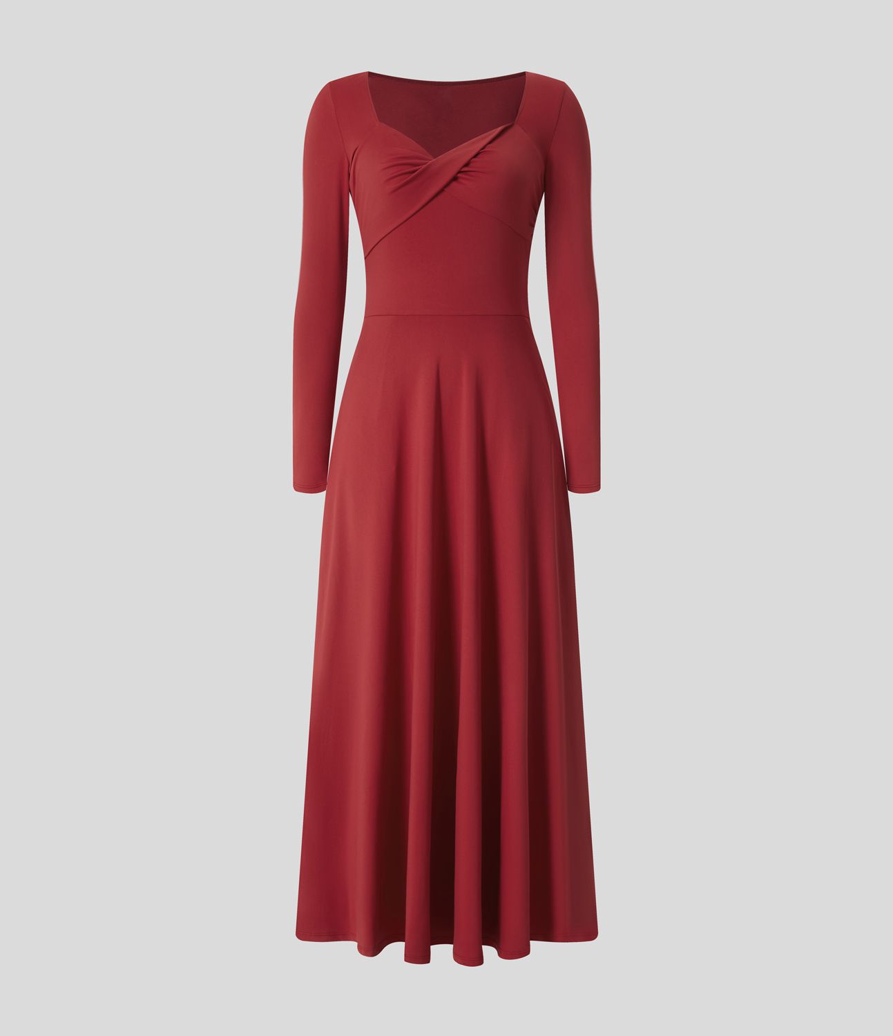 Robe longue de villégiature fluide et évasée à col cœur, manches longues, effet torsadé et poches latérales