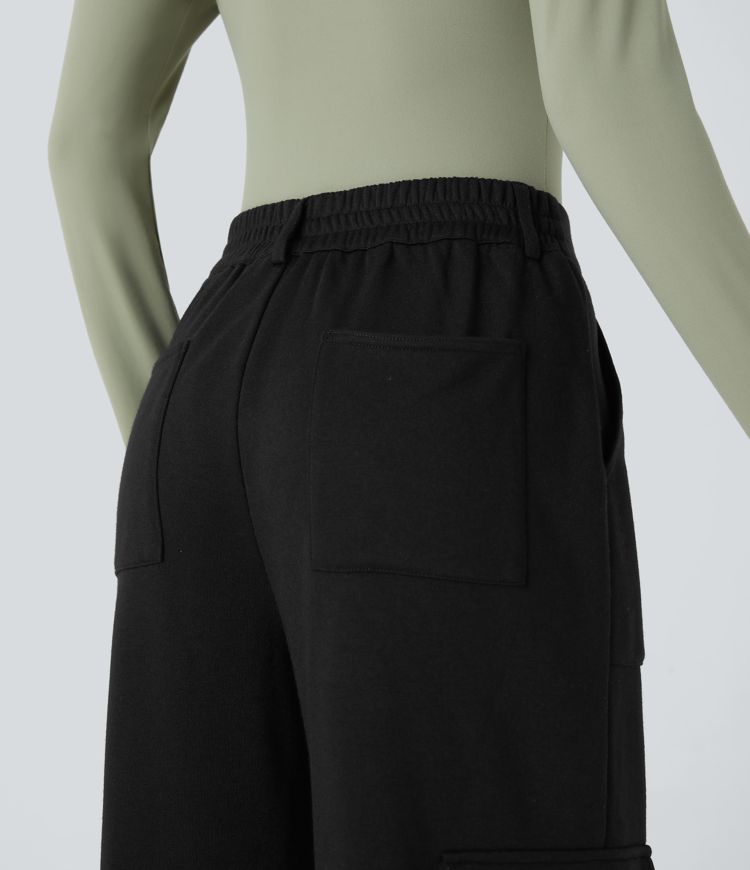 Pantalon cargo en polaire taille moyenne avec poches multiples