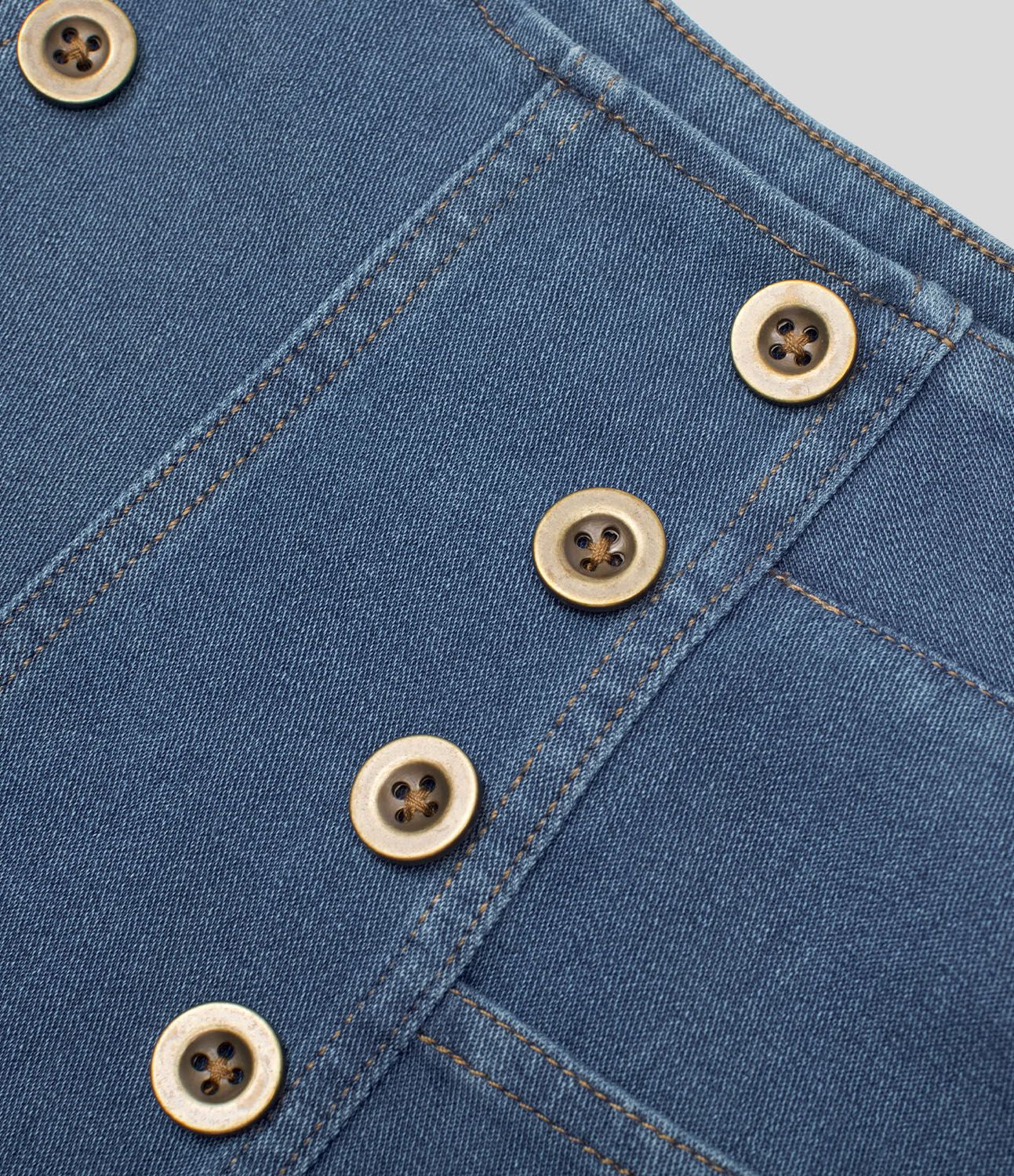 Halara Flex™ High Waisted Button Multiple Pockets  Breathable Washed Stretchy Knit Denim Casual Shorts 2.5''