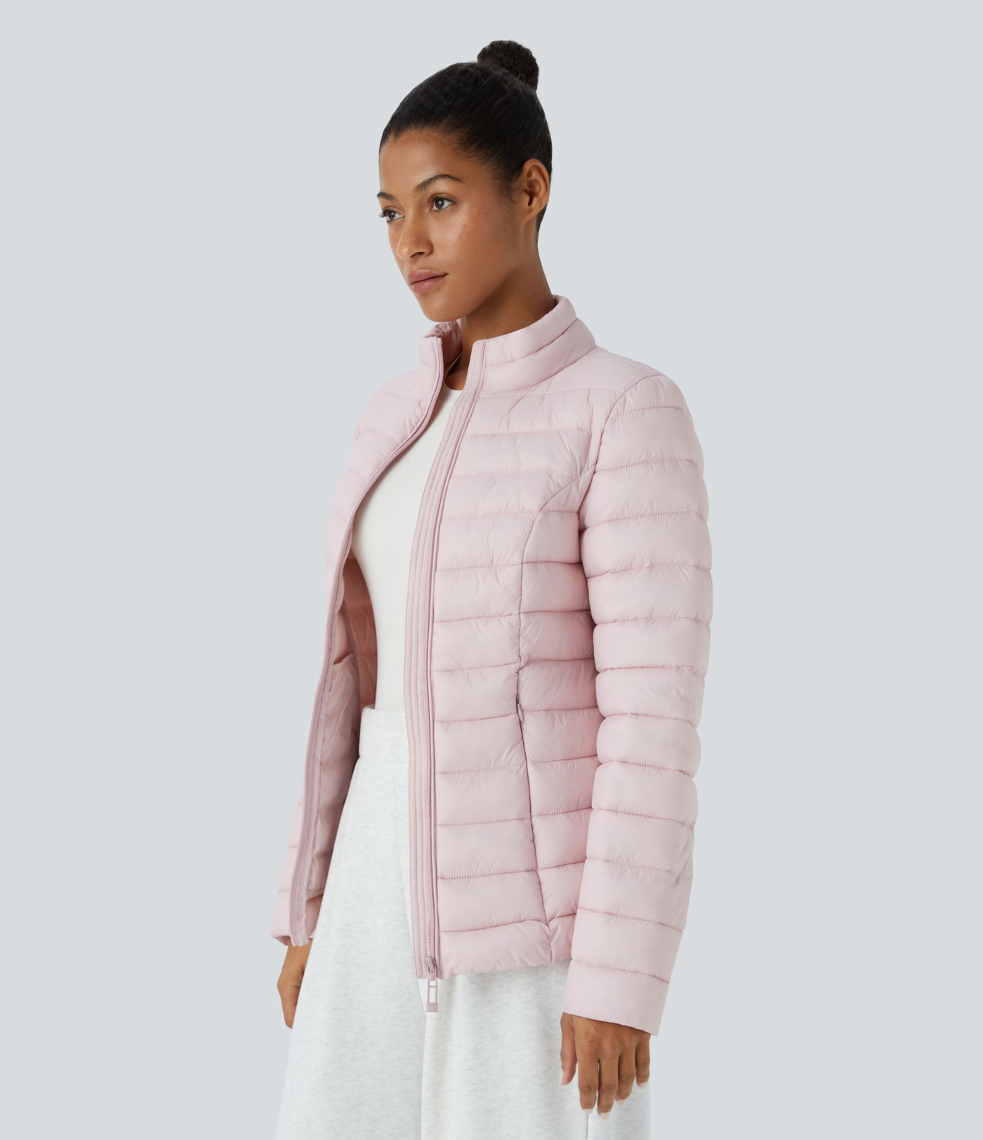 Women’s Water Repellent Stand Collar Long Sleeve Multiple Pockets