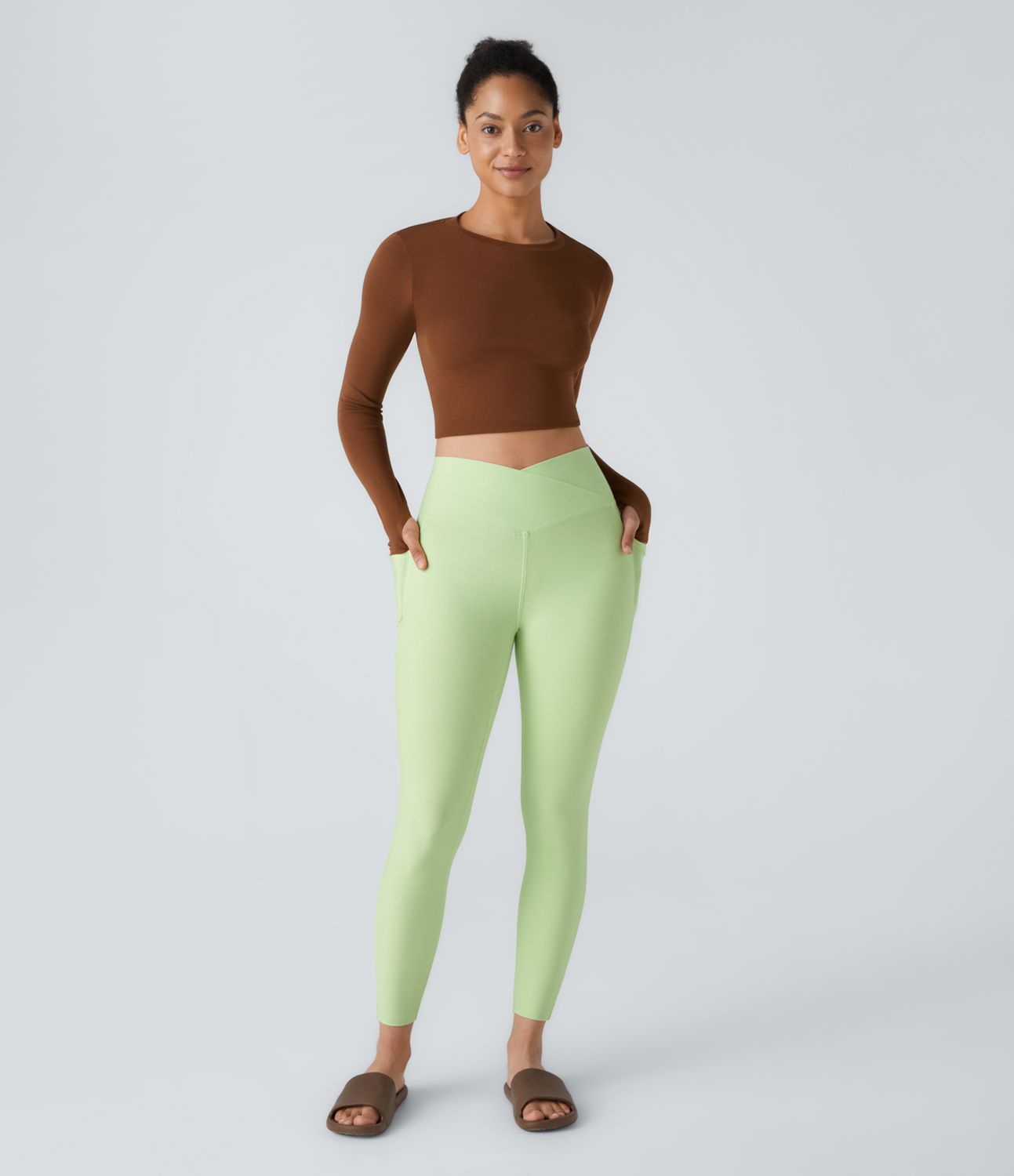 Halara Flex™ Jegging 7/8 Tricot Extensible Coloré à Taille Haute Croisée avec Poches Latérales
