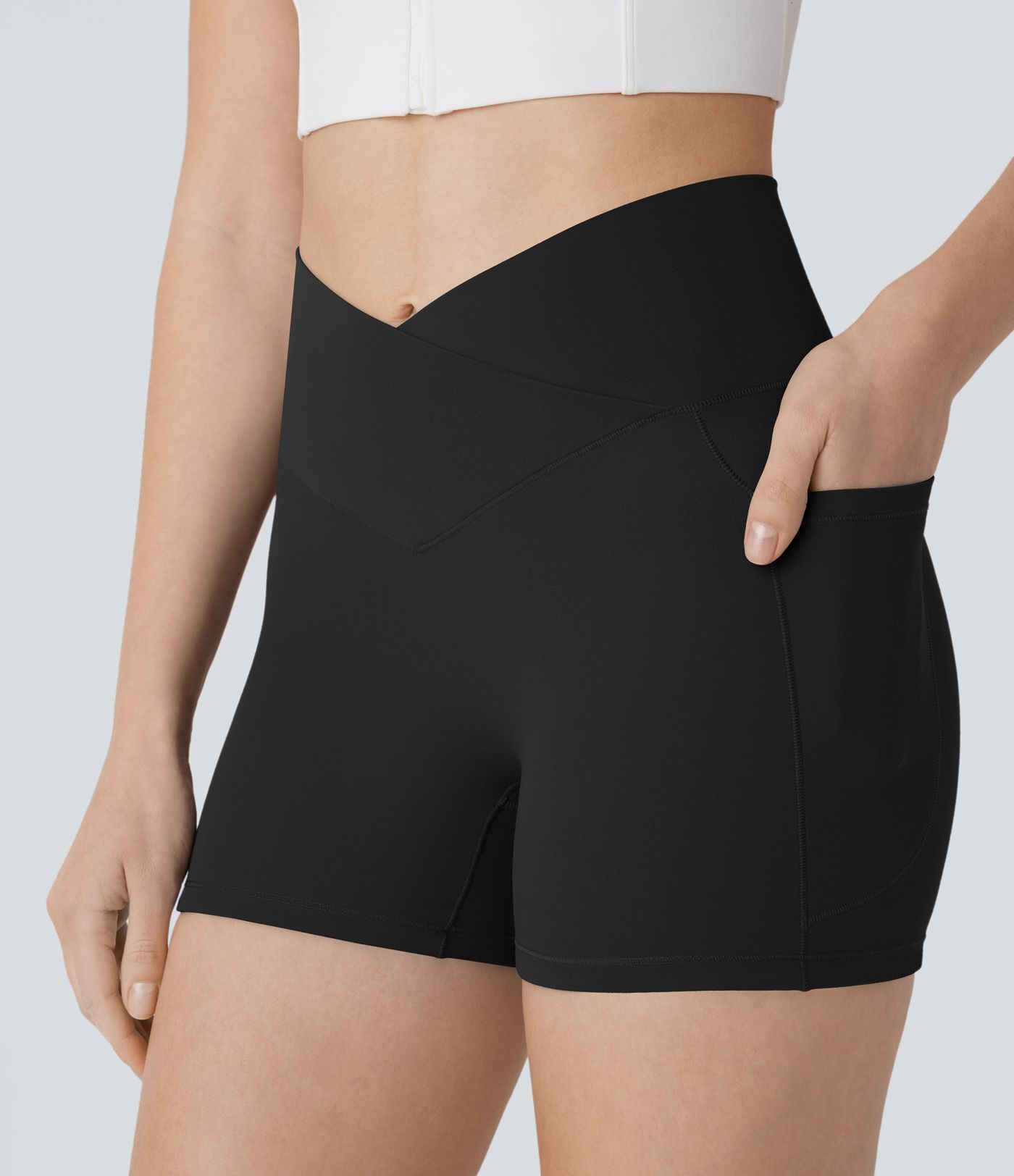 SoftlyZero™ Crossover High Waisted Pocket Antislip Yoga Biker Shorts 3''-UPF50+