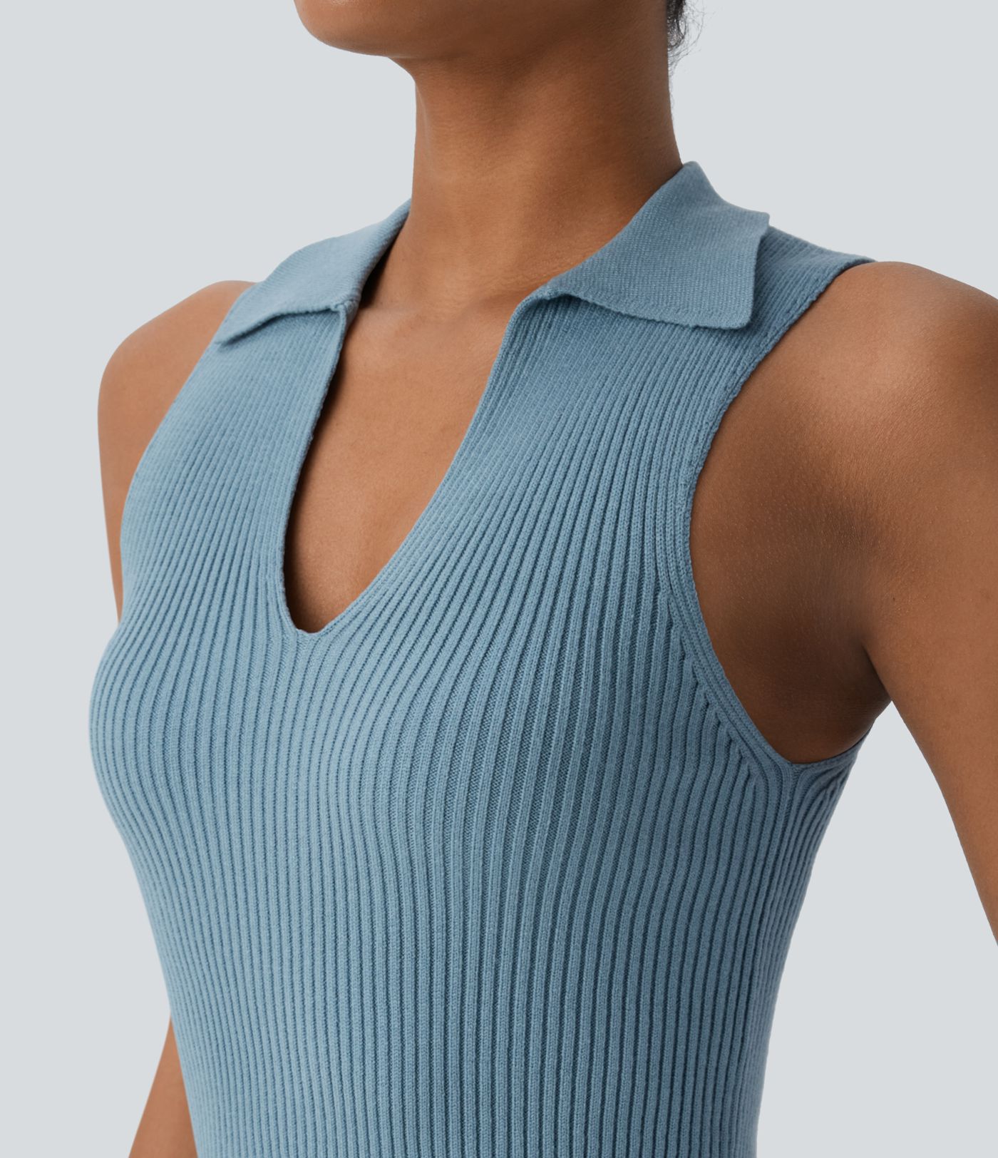 Suéter sin mangas cuello V cuello