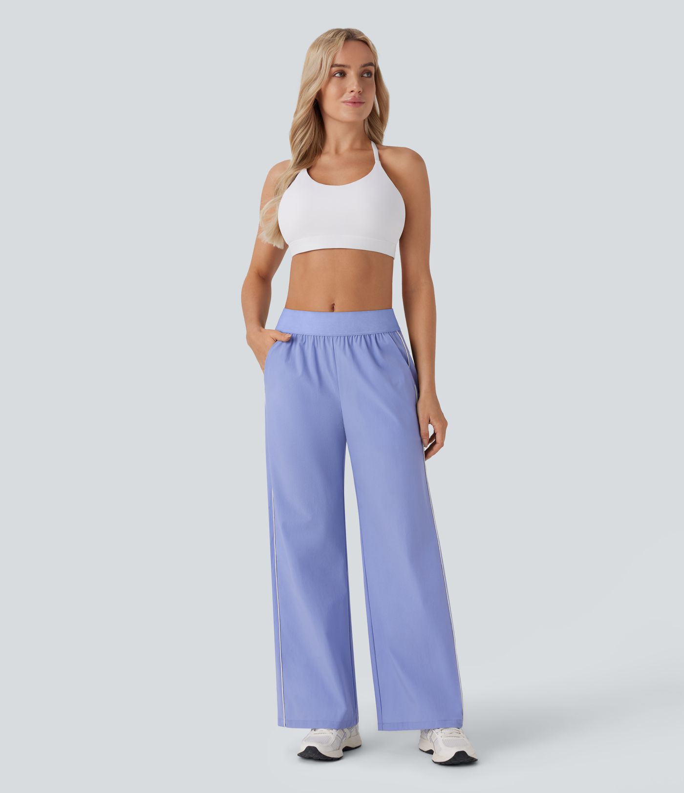 Water Repellent Wear-Resistant Reflective Mid Rise Side Pocket Straight Leg Yoga Trousers