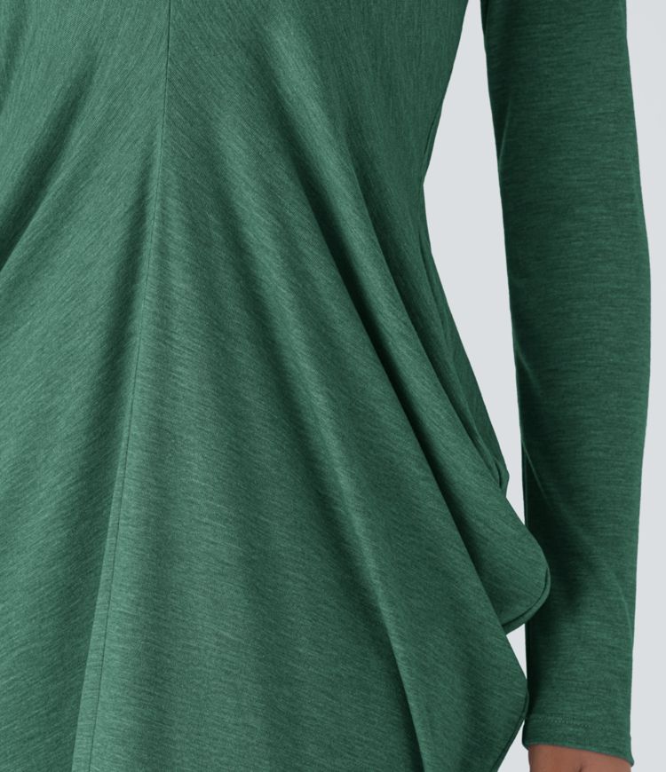 Maxi-Freizeitkleid mit tiefem V-Ausschnitt, langen Ärmeln und Rüschen