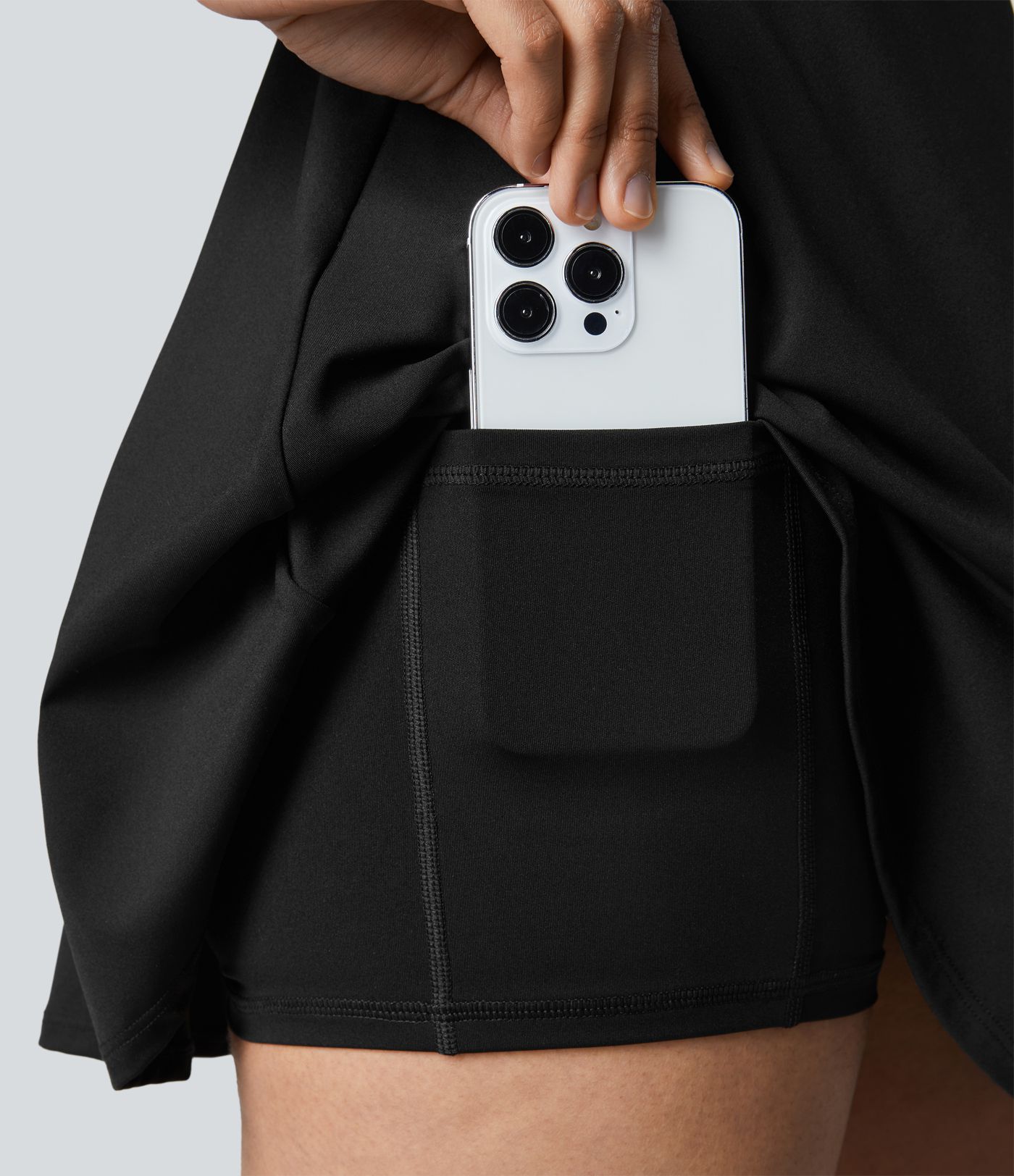 Wycięcie 2-w-1 Kieszonkowe Flare Mini Sukienka Aktywna - Edycja Easy Peezy