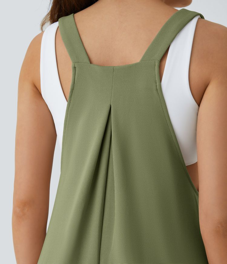 Jogger-Jumpsuit mit verstellbarem Gürtel und Knöpfen, mehreren Taschen und Waffelmuster