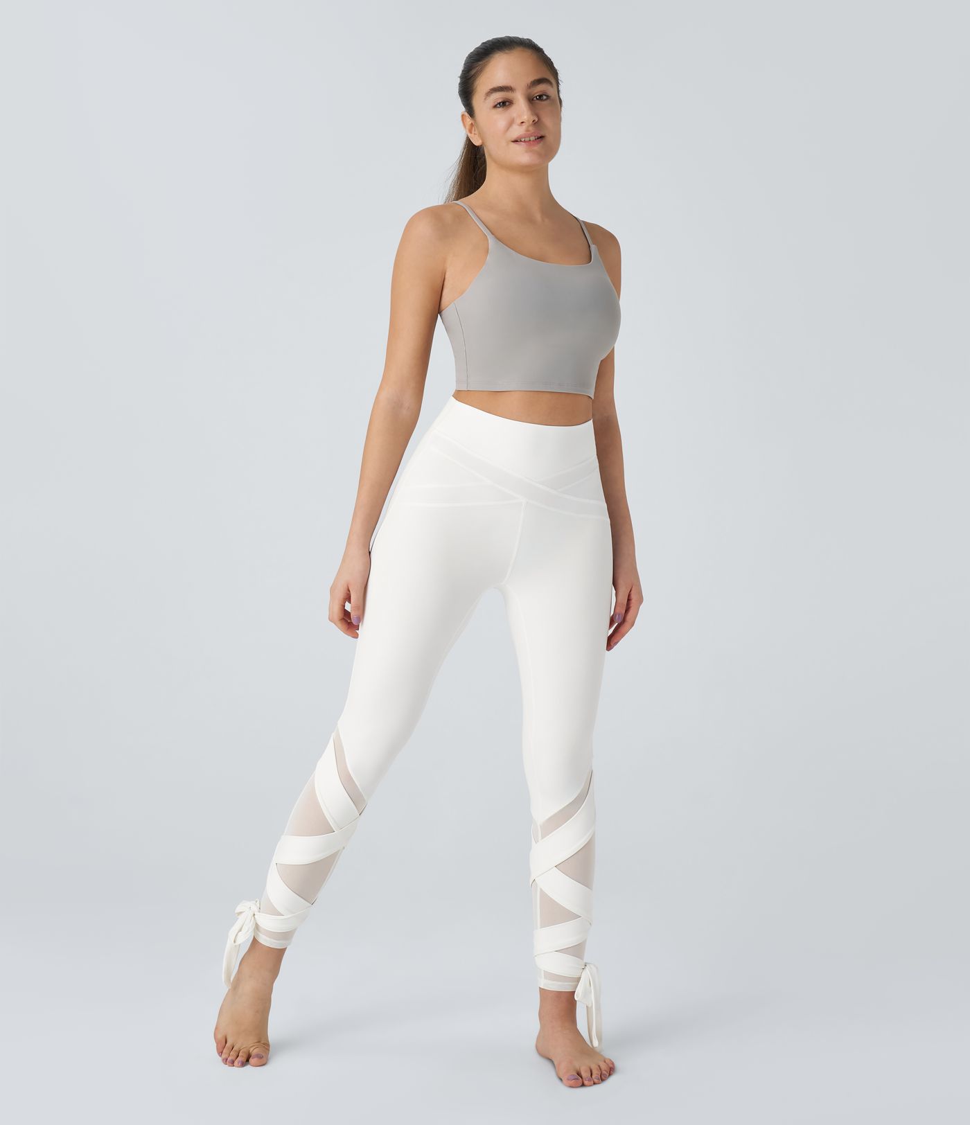 SoftlyZero™ Leggings de yoga 7/8 de alto alto con malla de contraste y cordones - UPF50+
