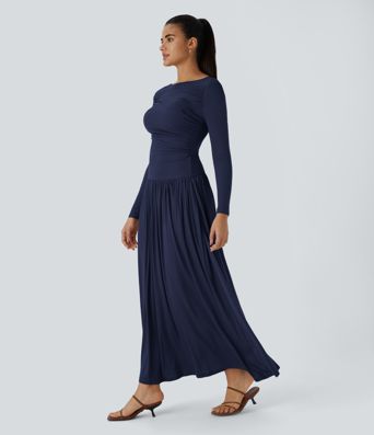 Geripptes Maxi-Kleid mit U-Boot-Ausschnitt und Taschen
