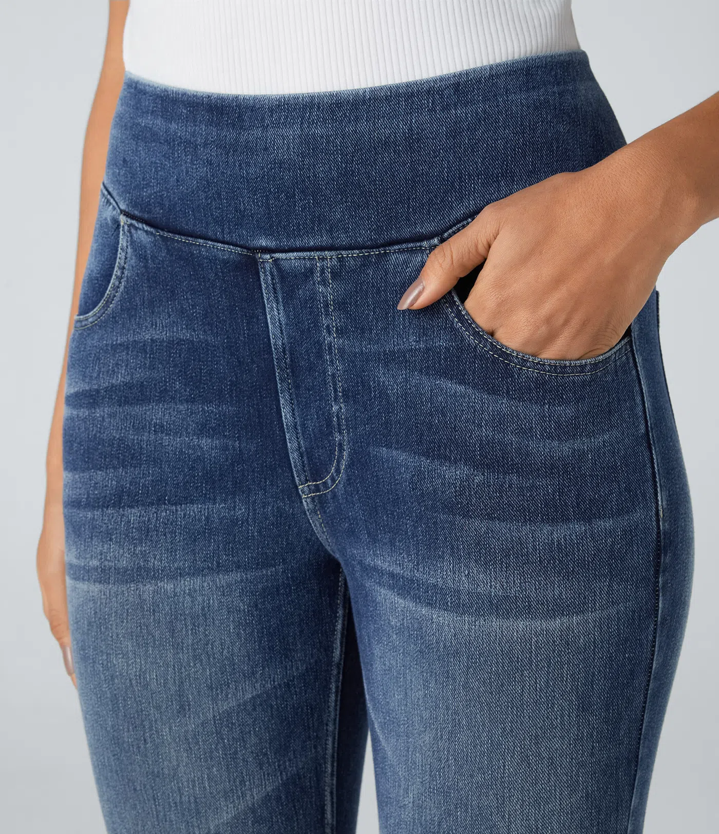 Halara Flex™ Jeans Lässige 7/8-Leggings aus dehnbarem Strickdenim mit hoher Taille und Gesäßtasche Halara Flex™ Jeans Lässige 7/8-Leggings aus dehnbarem Strickdenim mit hoher Taille und Gesäßtasche