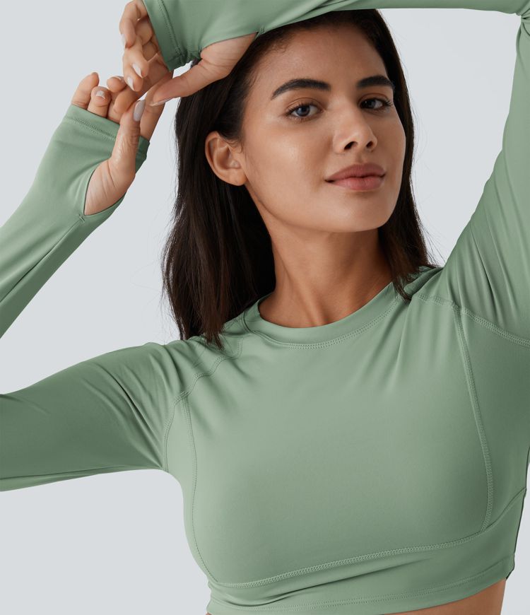 In My Feels schlichtes, kurz geschnittenes Sporttop mit Daumenloch