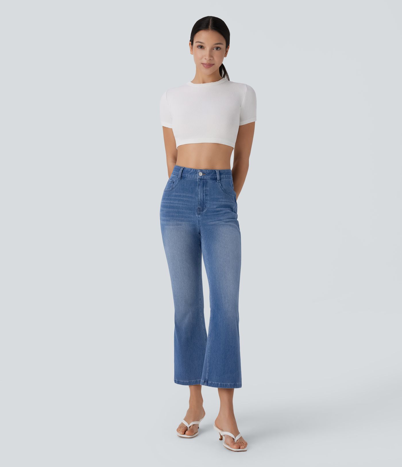Jean bootcut décontracté extensible avec poches multiples, bouton, fermeture éclair et taille haute Halara Flex™