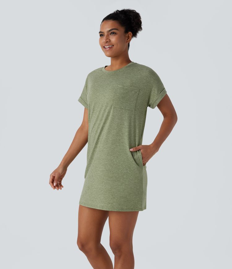 Mini-Freizeitkleid mit Rundhalsausschnitt, kurzen Ärmeln und Seitentaschen