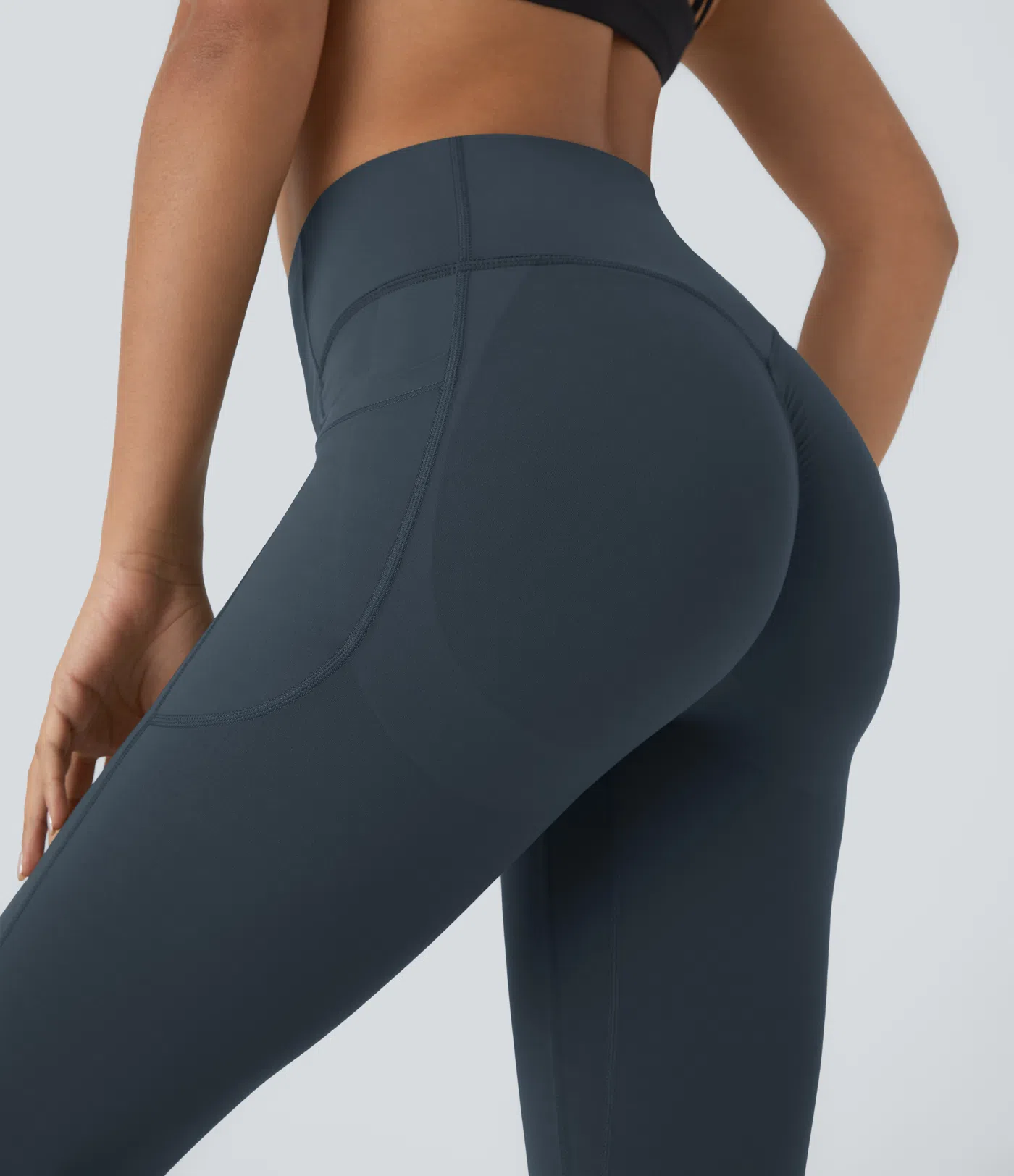 Halara UltraSculpt™ - Formende Capri-Workout-Leggings mit hohem Bund, Seitentaschen, Booty-Scrunch und Bauchkontrolle -Po-Lifting