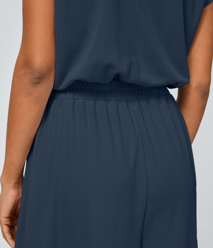 Combinaison Casual Col en V Jambes Large Plissée Manches Courtes Poche Latérale Gaufrée Fluide