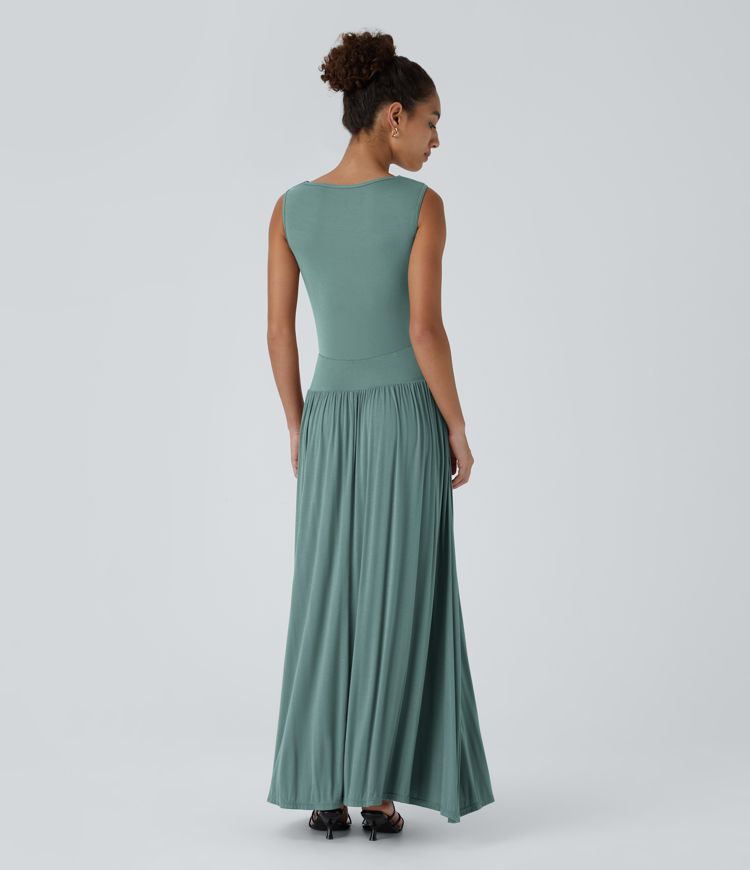 Ribbet maxikjole med bådudskæring, asymmetrisk rem, rynkning og lomme, løs hverdagskjole