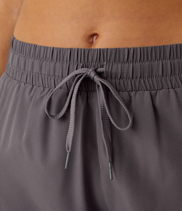 Mid Rise Drawstring Contrast Mesh 2-in-1 Flowy Running Shorts 3''