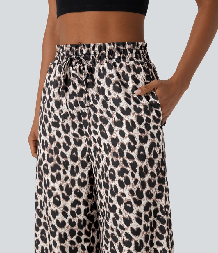 Freizeithose mit hohem Bund, Seitentaschen, Kordelzug, Leopardenmuster und weitem Bein