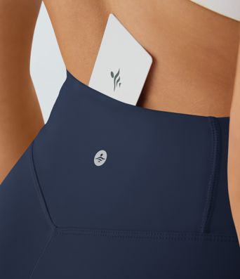 DayStretch Crossover High Waisted Pocket Leggings