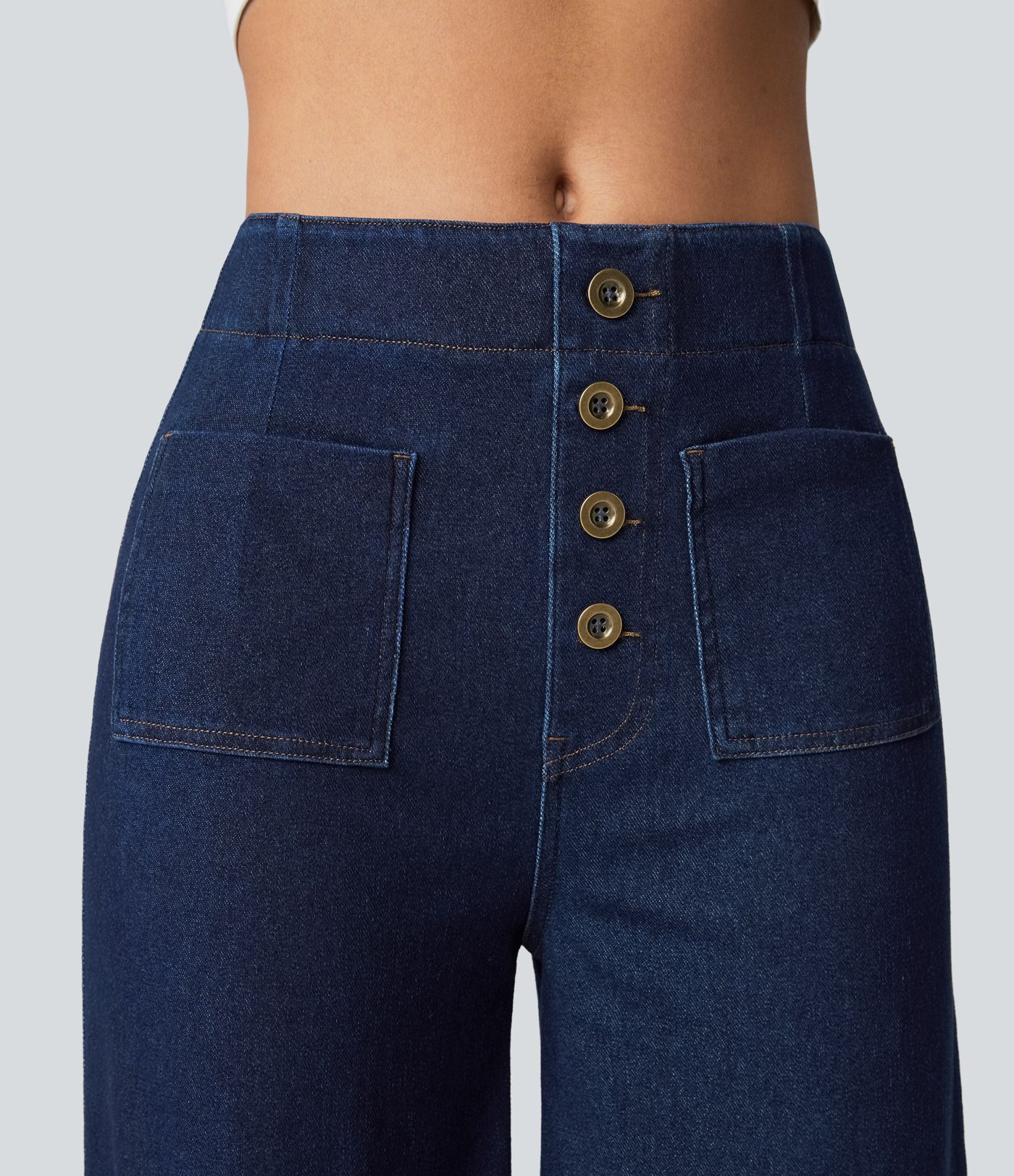 Halara Flex™ Lässige, ausgestellte Flared Jeans aus elastischem Strick-Denim mit hohem Bund, Knöpfe, weitem Bein und mehreren Taschen