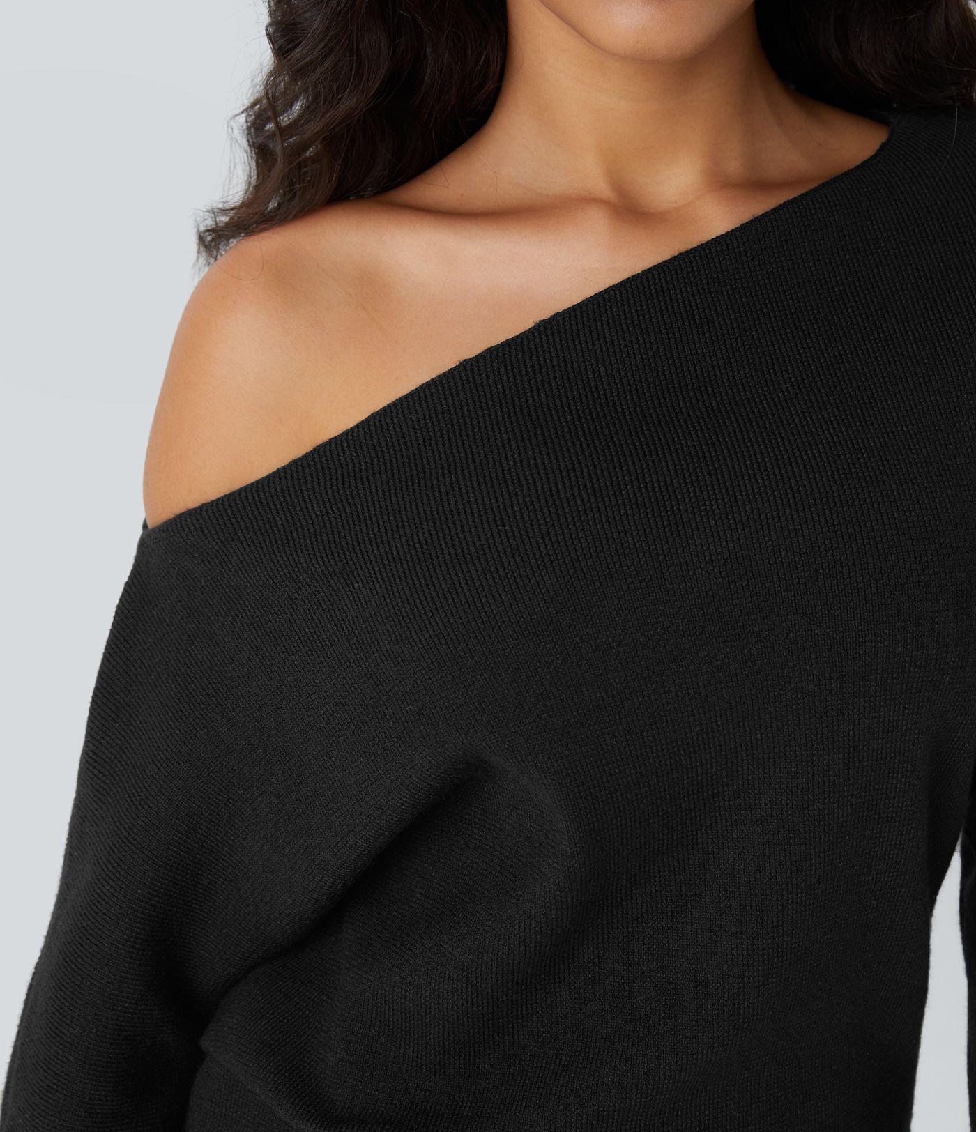 Pull de travail à épaules dénudées, manches longues et fente