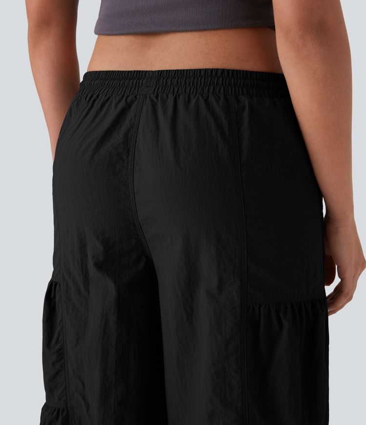 Joggers cargo holgados estilo paracaídas de tiro medio con cordón en la cintura, bolsillos y fruncidos Joggers cargo holgados estilo paracaídas de tiro medio con cordón en la cintura, bolsillos y fruncidos