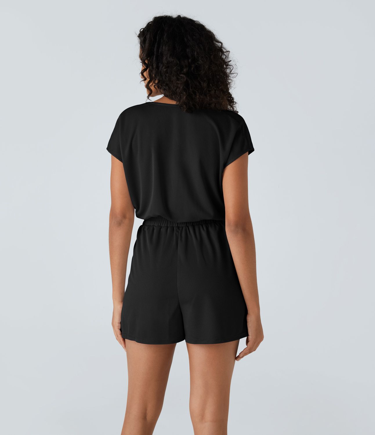 V-neck short sleeve wrinkled side pocket waffle casual jumpsuit