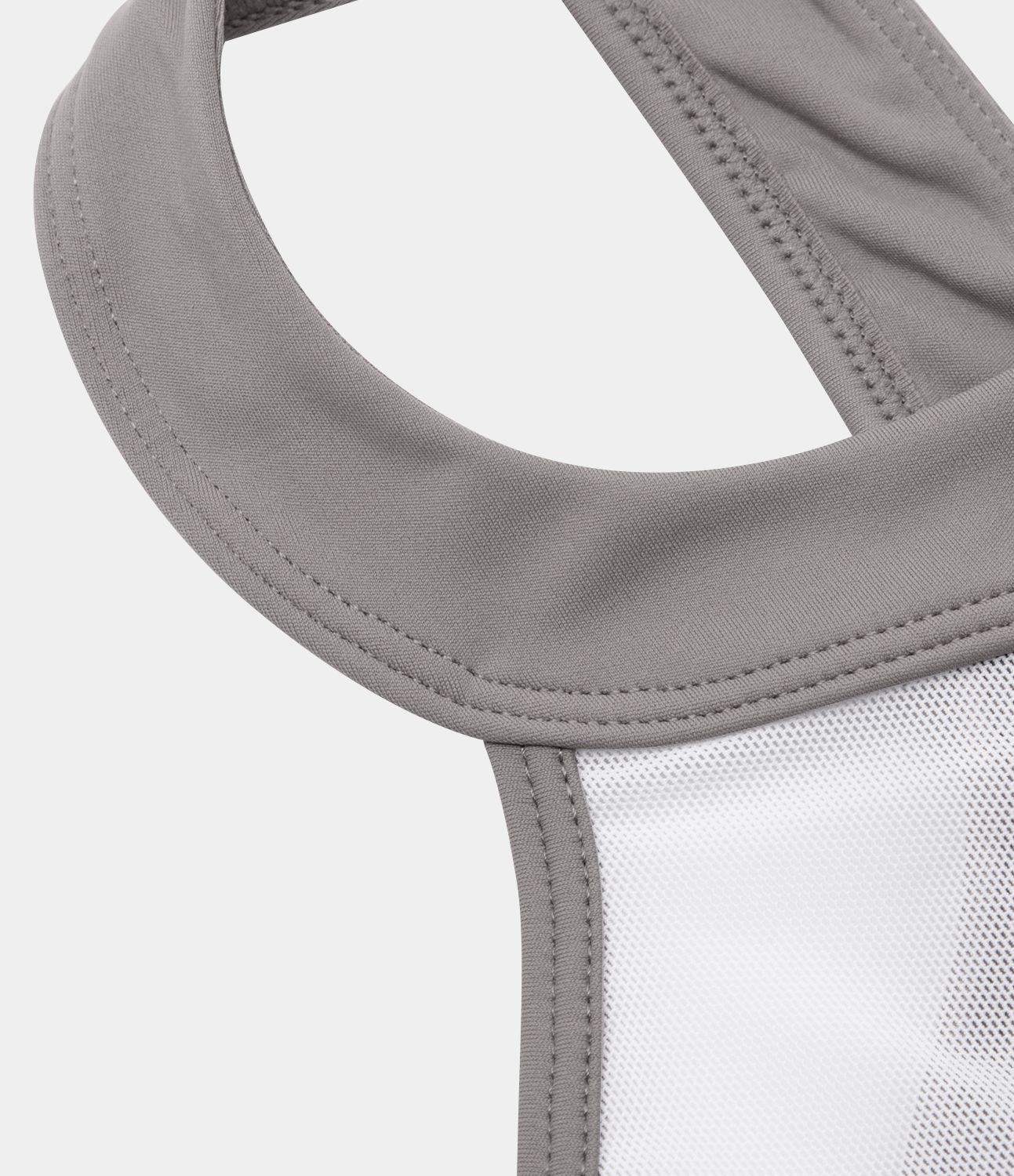 In My Feels Softlyzero™ Airy Rückenfreier, verdrehter Cool-Touch-Sport-BH mit Kontrastnetz, Neckholder und geringer Unterstützung