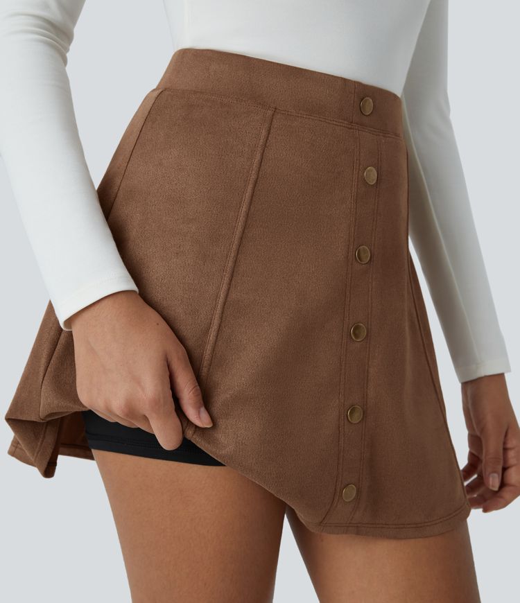 Jupe-short décontractée 2-en-1 en suédine taille haute, boutons décoratifs et coupe évasée