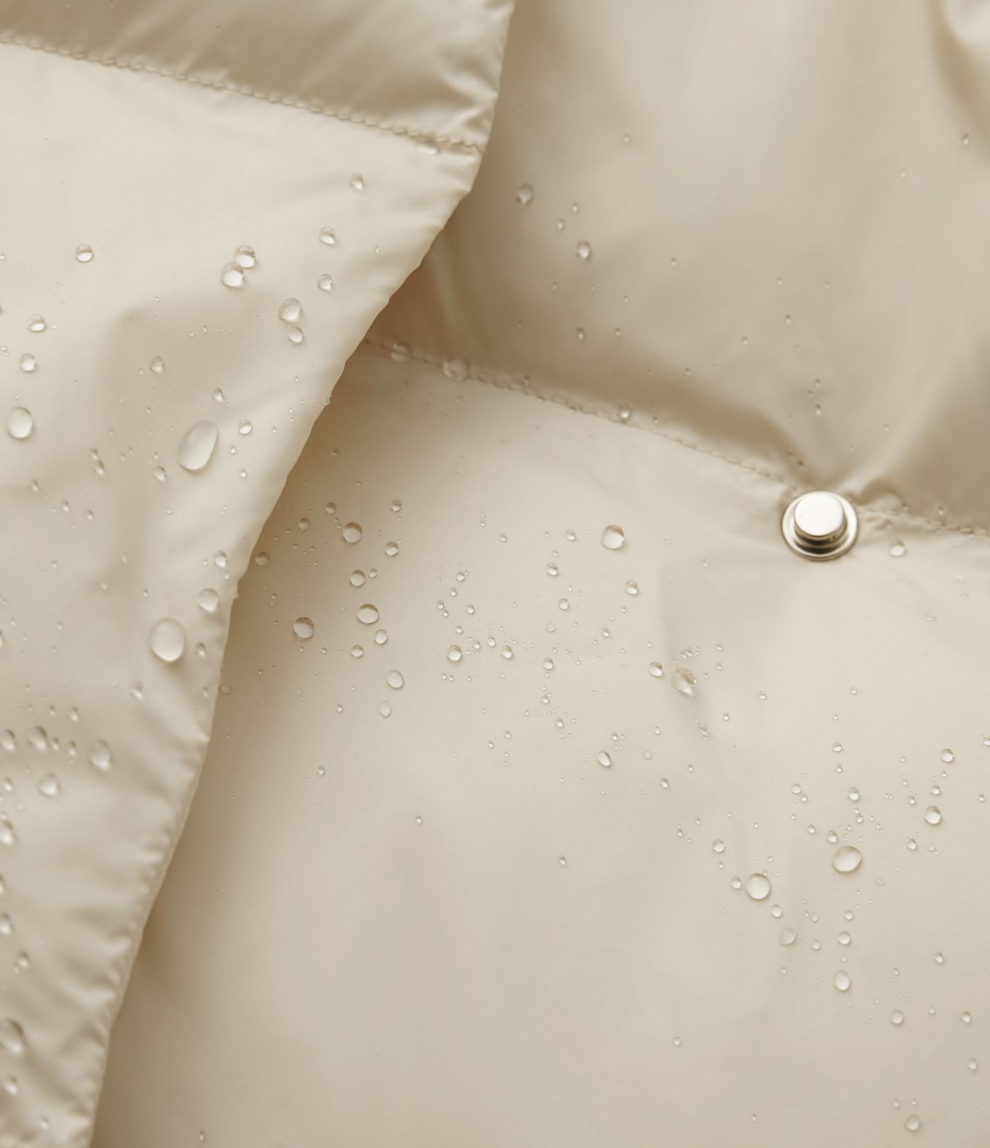 Water Repellent Hooded Side Zipper Pocket Snap Relaxed Casual Puffer Down Jacket