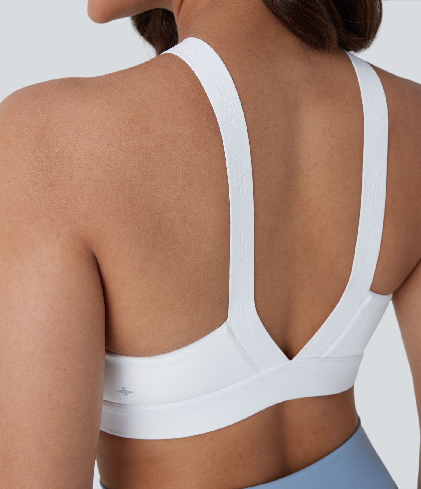 SpeedWave™ top de course à maintien moyen, coupe ajustée et séchage rapide